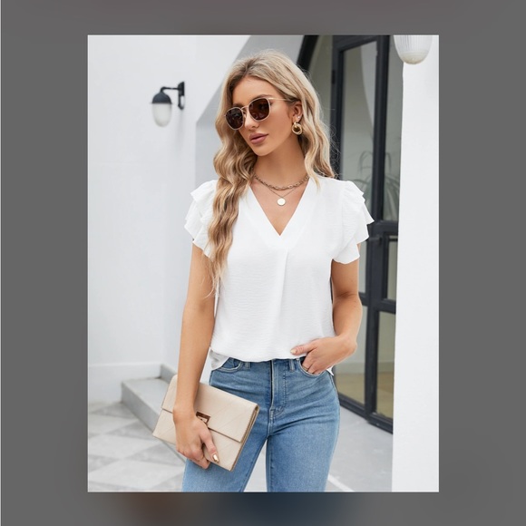 Elegant White Ruffle Sleeve Blouse - Picture 3 of 12